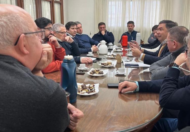Mar del Plata: el obispo y el empresariado promueven la cultura del encuentro Mar del Plata: el obispo y el empresariado promueven la cultura del encuentro