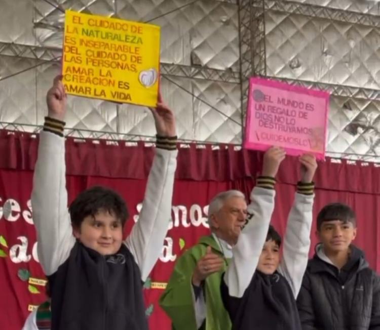 Merlo-Moreno: Red de Escuelas por el Cuidado del Medio Ambiente Merlo-Moreno: Red de Escuelas por el Cuidado del Medio Ambiente
