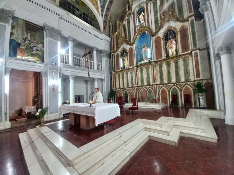 Misa por los 47 años de la dedicación de la catedral de Goya