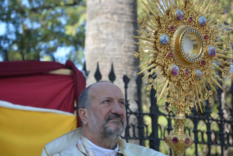 Mons. Barba: escuchar la Palabra de Dios, guardarla en el corazón y salir al encuentro del que necesita Mons. Barba: escuchar la Palabra de Dios, guardarla en el corazón y salir al encuentro del que necesita