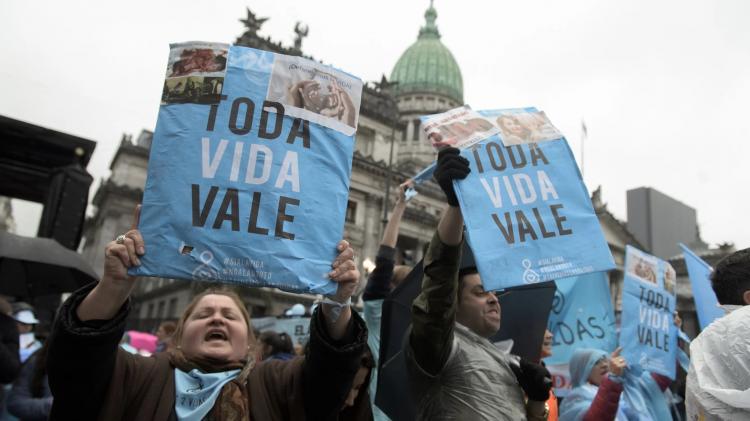 Mons. Bitar criticó el 'silencio generalizado' ante el crimen del aborto en el país Mons. Bitar criticó el 'silencio generalizado' ante el crimen del aborto en el país