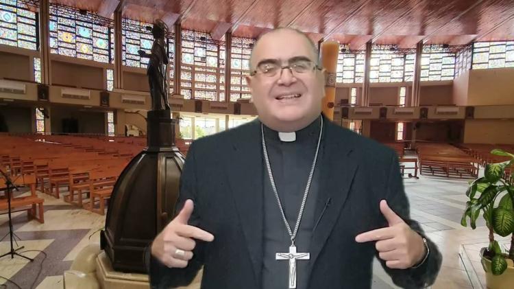 Mons. Buenanueva: 'La fe sigue viva donde menos la esperamos' Mons. Buenanueva: 'La fe sigue viva donde menos la esperamos'