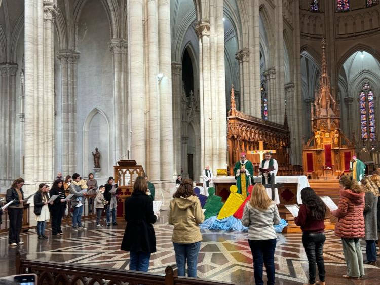 Mons. Carrara: 'Una catequesis cuyo anuncio hable al corazón y encienda la esperanza' Mons. Carrara: 'Una catequesis cuyo anuncio hable al corazón y encienda la esperanza'