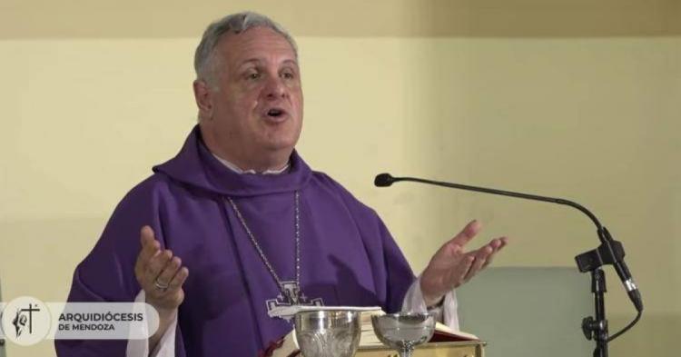 Mons. Colombo: 'La amistad con Cristo nos llama a caminar hacia la vida'