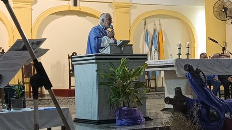 Mons. Conejero Gallego llama a vivir en la verdad y la luz