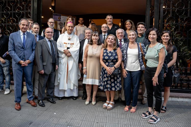 Mons. Fernández presidió la celebración por el 59° aniversario de la UCALP Mons. Fernández presidió la celebración por el 59° aniversario de la UCALP