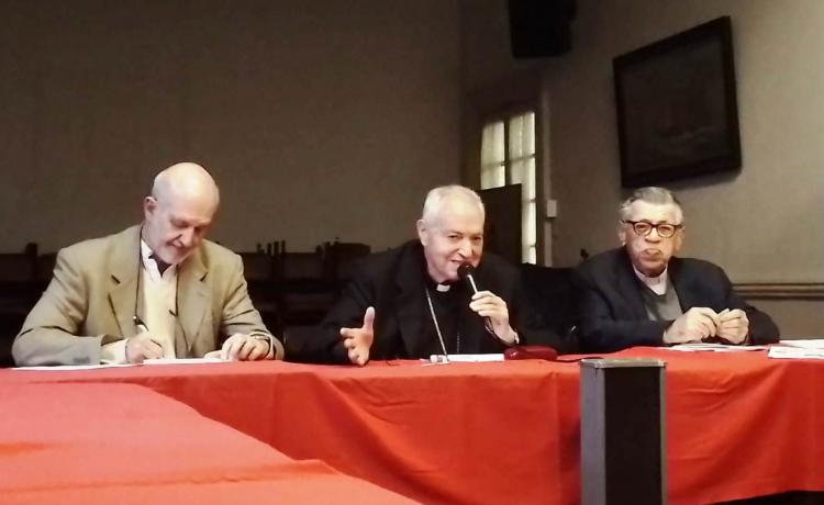 Mons. Frassia: 'La persona es siempre más que una máquina' Mons. Frassia: 'La persona es siempre más que una máquina'