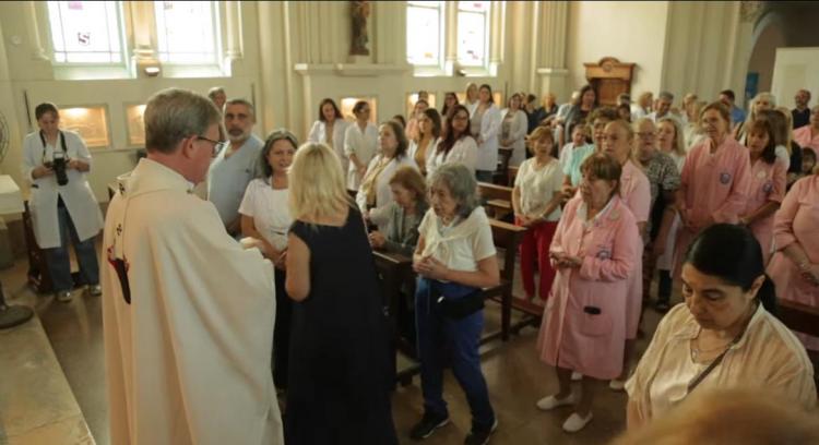 Mons. García Cuerva: 'Ayuden a seguir cuidando la vida frágil y vulnerable' Mons. García Cuerva: 'Ayuden a seguir cuidando la vida frágil y vulnerable'
