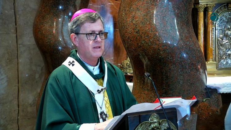 Mons. García Cuerva: 'Necesitamos dejarnos ayudar y sostener en los demás'