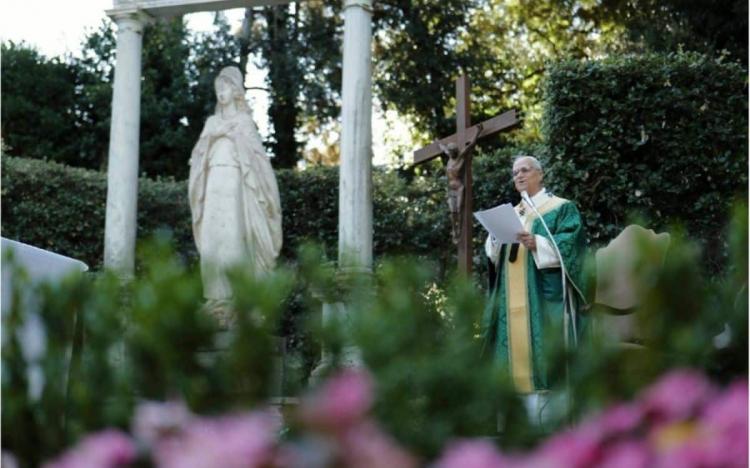 Mons. Lozano: 'El cuidado de la creación es una cuestión de fe y de humanidad' Mons. Lozano: 'El cuidado de la creación es una cuestión de fe y de humanidad'