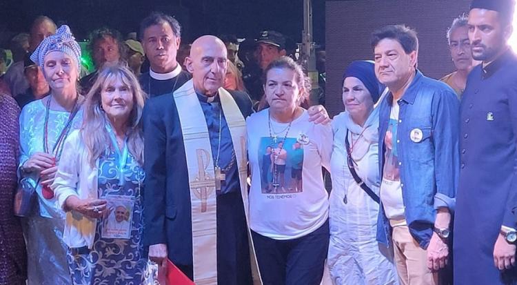 Mons. Malfa: "Abrazamos a las víctimas inocentes de la violencia irracional" Mons. Malfa: "Abrazamos a las víctimas inocentes de la violencia irracional"