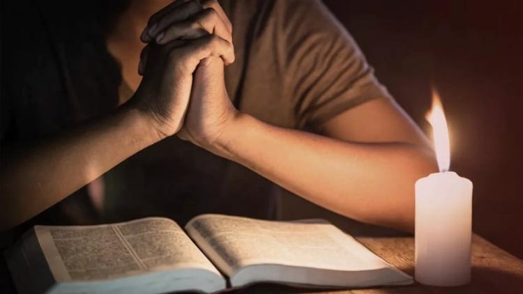 Mons. Ojea: 'Jesús nos ama con el corazón del creador'