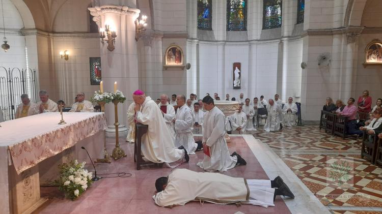 Mons. Olivera: 'La identidad sacerdotal es ser profetas de las maravillas de Dios'