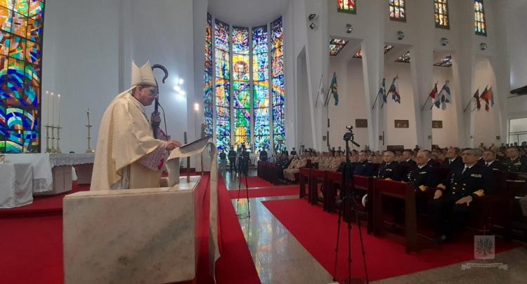 Mons. Olivera: 'María es nuestra estrella, luz y faro en el océano de la vida' Mons. Olivera: 'María es nuestra estrella, luz y faro en el océano de la vida'