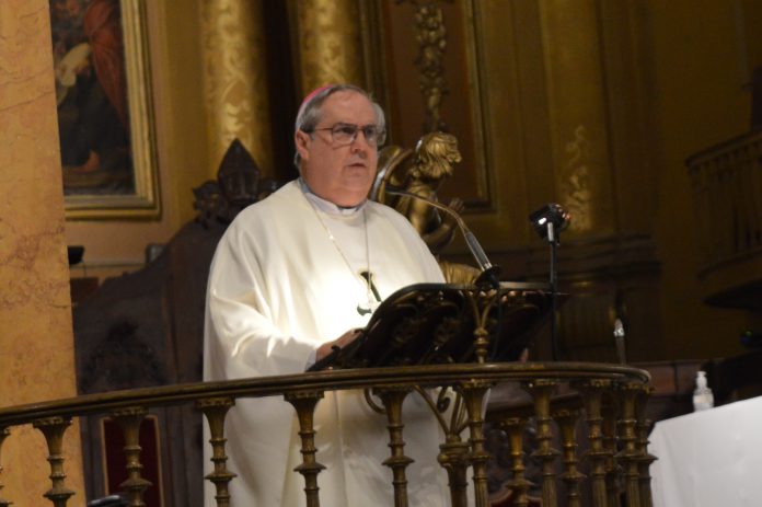 Mons. Rossi: En Cuaresma, dejarnos llevar por el Espíritu al desierto del propio corazón Mons. Rossi: En Cuaresma, dejarnos llevar por el Espíritu al desierto del propio corazón