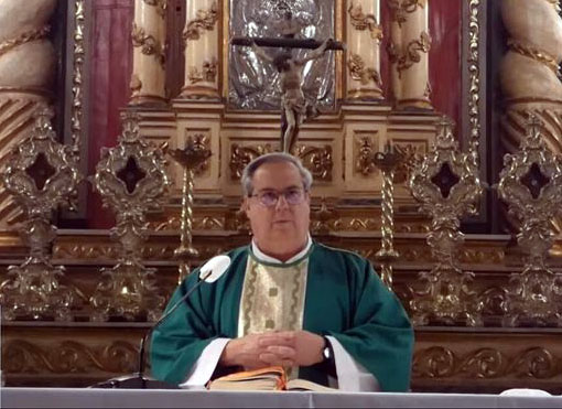 Mons. Rossi: 'La Trinidad nos enseña en el fondo que no podemos ser felices solos" Mons. Rossi: 'La Trinidad nos enseña en el fondo que no podemos ser felices solos"