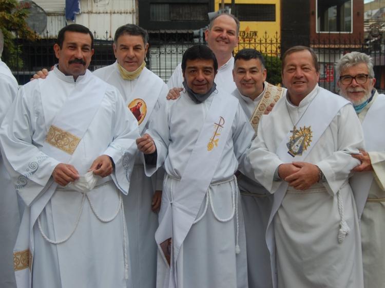 Mons. Tissera saludó a los diáconos y compartió un testimonio póstumo Mons. Tissera saludó a los diáconos y compartió un testimonio póstumo