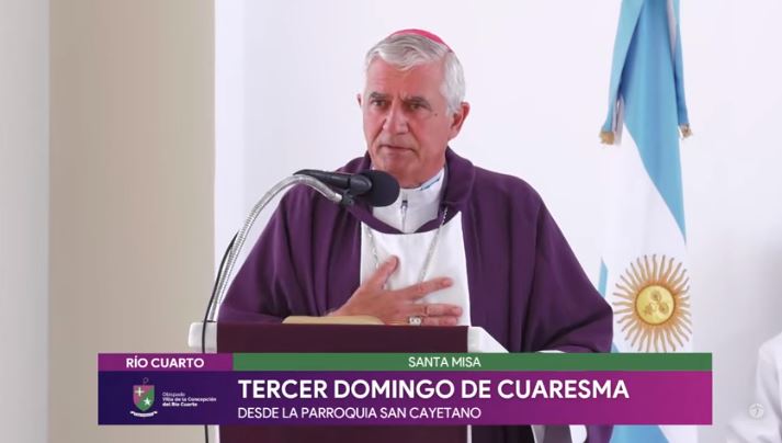 Mons. Uriona: 'Solo Jesús puede llenar de la auténtica felicidad' Mons. Uriona: 'Solo Jesús puede llenar de la auténtica felicidad'