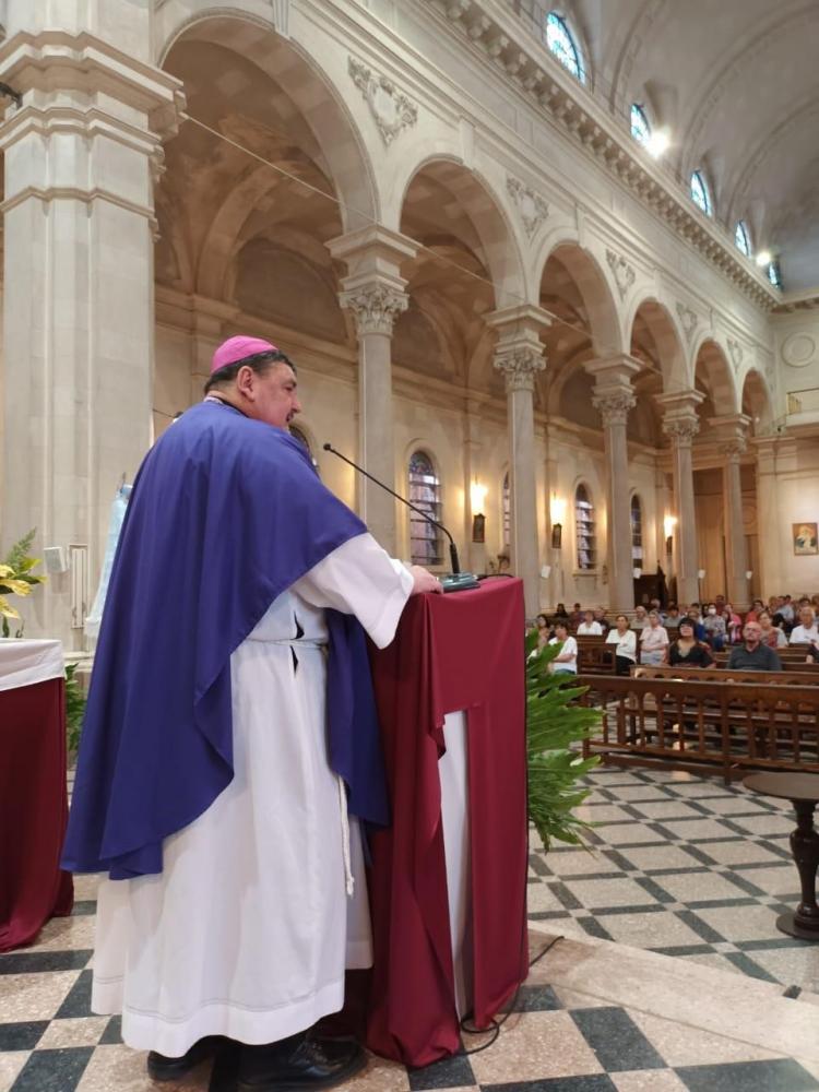 Monseñor Macín: "Recuperar y reparar los vínculos esenciales con Dios, los hermanos y la casa común" Monseñor Macín: "Recuperar y reparar los vínculos esenciales con Dios, los hermanos y la casa común"