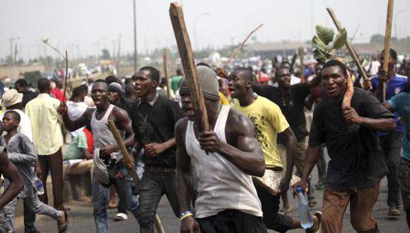 Nigeria: El país está fuera de control y los políticos sólo piensan en su bienestar Nigeria: El país está fuera de control y los políticos sólo piensan en su bienestar