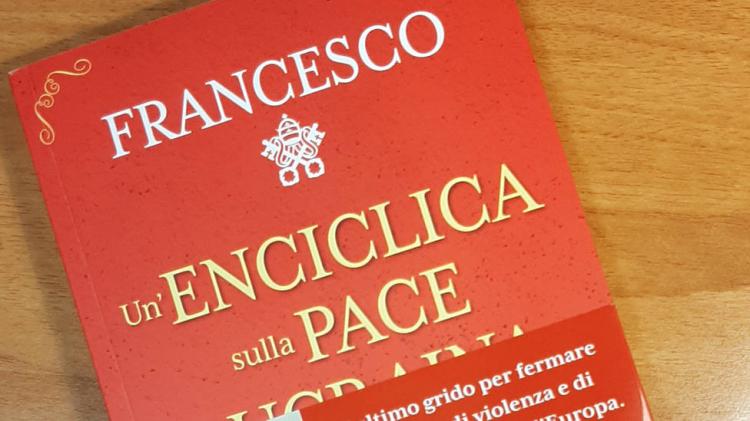 Francisco, en su nuevo libro: "Con la guerra perdemos todos" Francisco, en su nuevo libro: "Con la guerra perdemos todos"