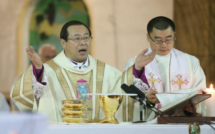 Mons. Li Shan rezó por las buenas relaciones entre China y la Santa Sede Mons. Li Shan rezó por las buenas relaciones entre China y la Santa Sede