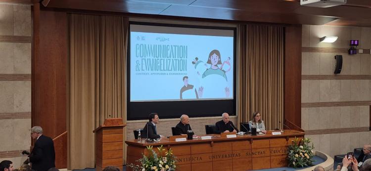 Ocho argentinos en el Seminario Profesional para Oficinas de la Iglesia Ocho argentinos en el Seminario Profesional para Oficinas de la Iglesia