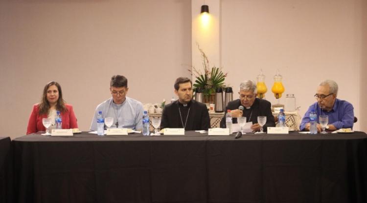 Paraguay: la Iglesia reflexiona sobre 'la pobreza persistente' en el país Paraguay: la Iglesia reflexiona sobre 'la pobreza persistente' en el país