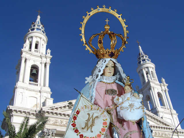 Paraná celebra los 200 años del patronazgo de la Virgen del Rosario Paraná celebra los 200 años del patronazgo de la Virgen del Rosario