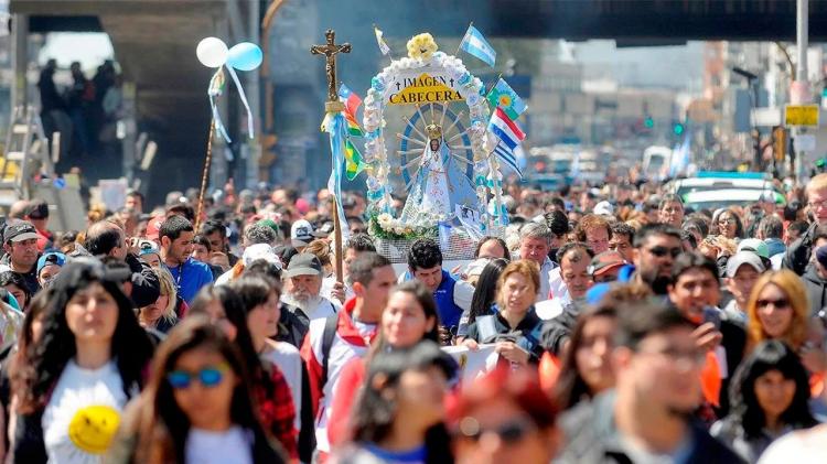 #PereLuján Los jóvenes caminan este fin de semana a la casa de la Madre #PereLuján Los jóvenes caminan este fin de semana a la casa de la Madre