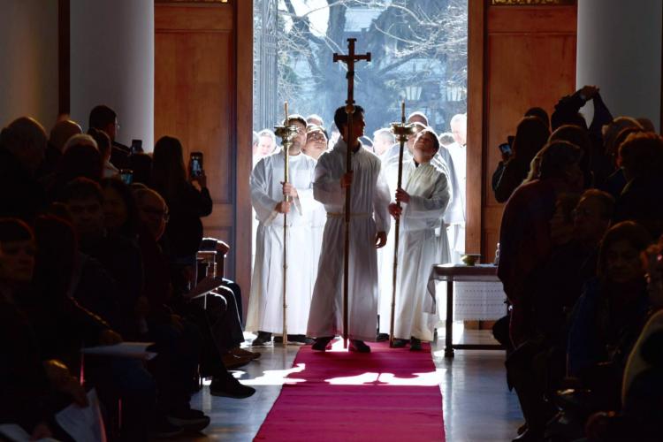 San Nicolás: ordenan a los primeros diez diáconos permanentes en la historia diocesana