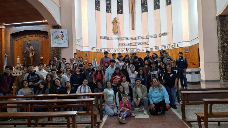 San Roque: jóvenes vivieron un encuentro mariano lleno de fe y alegría San Roque: jóvenes vivieron un encuentro mariano lleno de fe y alegría