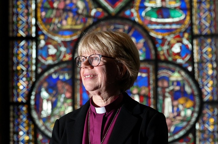 Sarah Mullally, primera mujer en la historia en liderar la Iglesia Anglicana Sarah Mullally, primera mujer en la historia en liderar la Iglesia Anglicana