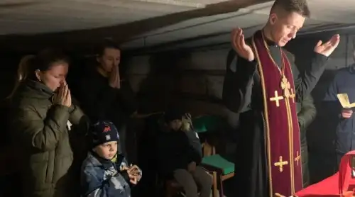 Schevchuk: Los sacerdotes están presentes en los lugares más álgidos de la guerra Schevchuk: Los sacerdotes están presentes en los lugares más álgidos de la guerra