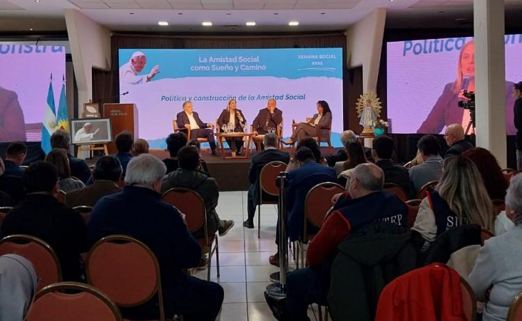 Semana Social: jornada marcada por el diálogo sobre trabajo, ambiente y educación Semana Social: jornada marcada por el diálogo sobre trabajo, ambiente y educación