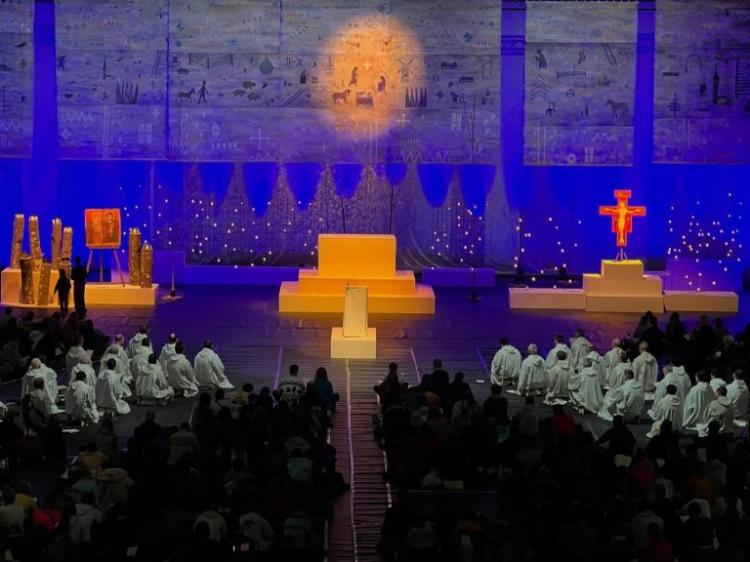 Taizé: Encuentro Europeo de Jóvenes en París. 'Un mensaje de paz y unidad'