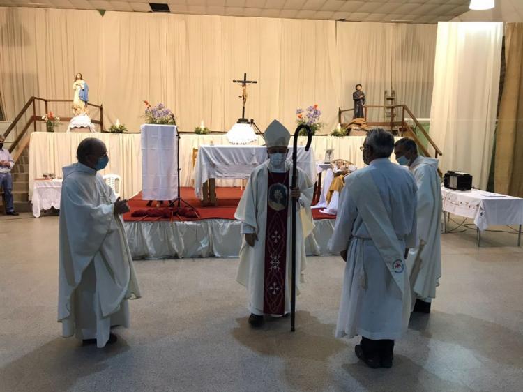 Tomaron posesión dos párrocos y un vicario en la diócesis de Cruz del Eje Tomaron posesión dos párrocos y un vicario en la diócesis de Cruz del Eje