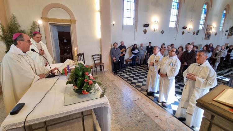 Tres sacerdotes de la diócesis de Azul celebraron sus 30 años de ordenación Tres sacerdotes de la diócesis de Azul celebraron sus 30 años de ordenación