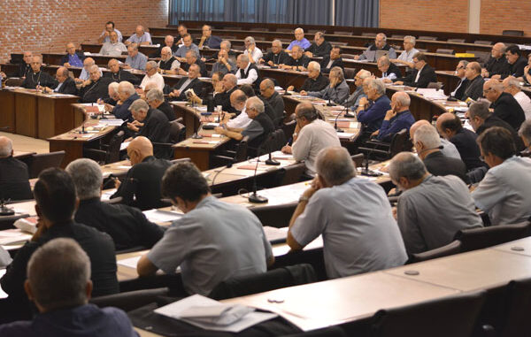 Un centenar de obispos participarán de la última Asamblea Plenaria del año Un centenar de obispos participarán de la última Asamblea Plenaria del año