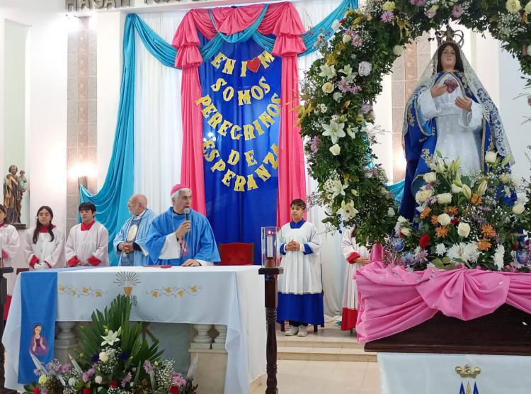 'Un corazón que guarda y ama': Mons. Larregain en la solemnidad del Inmaculado Corazón de María 'Un corazón que guarda y ama': Mons. Larregain en la solemnidad del Inmaculado Corazón de María
