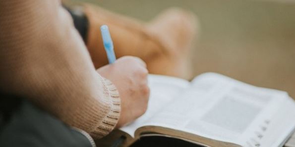 Vivir la Cuaresma desde adentro: Ejercicios Espirituales diarios al alcance de todos